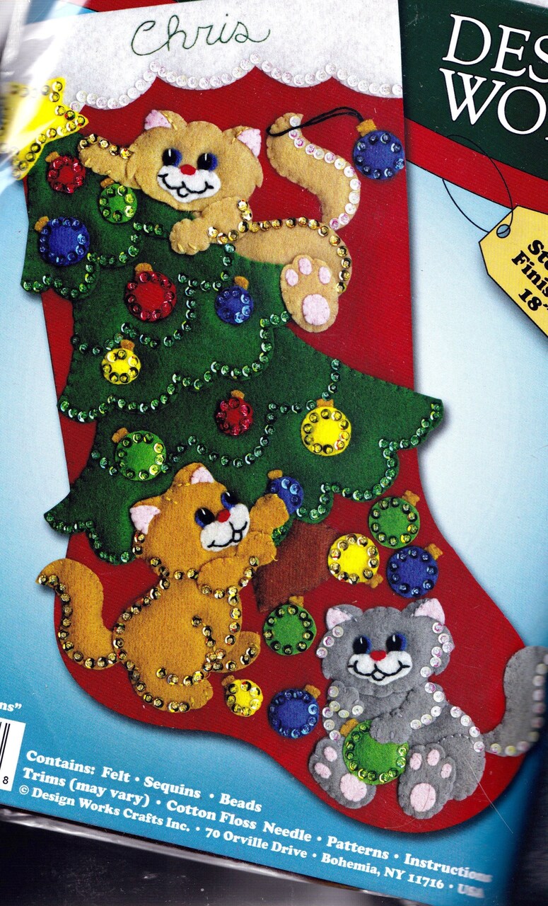 DIY Design Works Decorating Kittens Cat Christmas Holiday Felt Stocking Kit 5245
